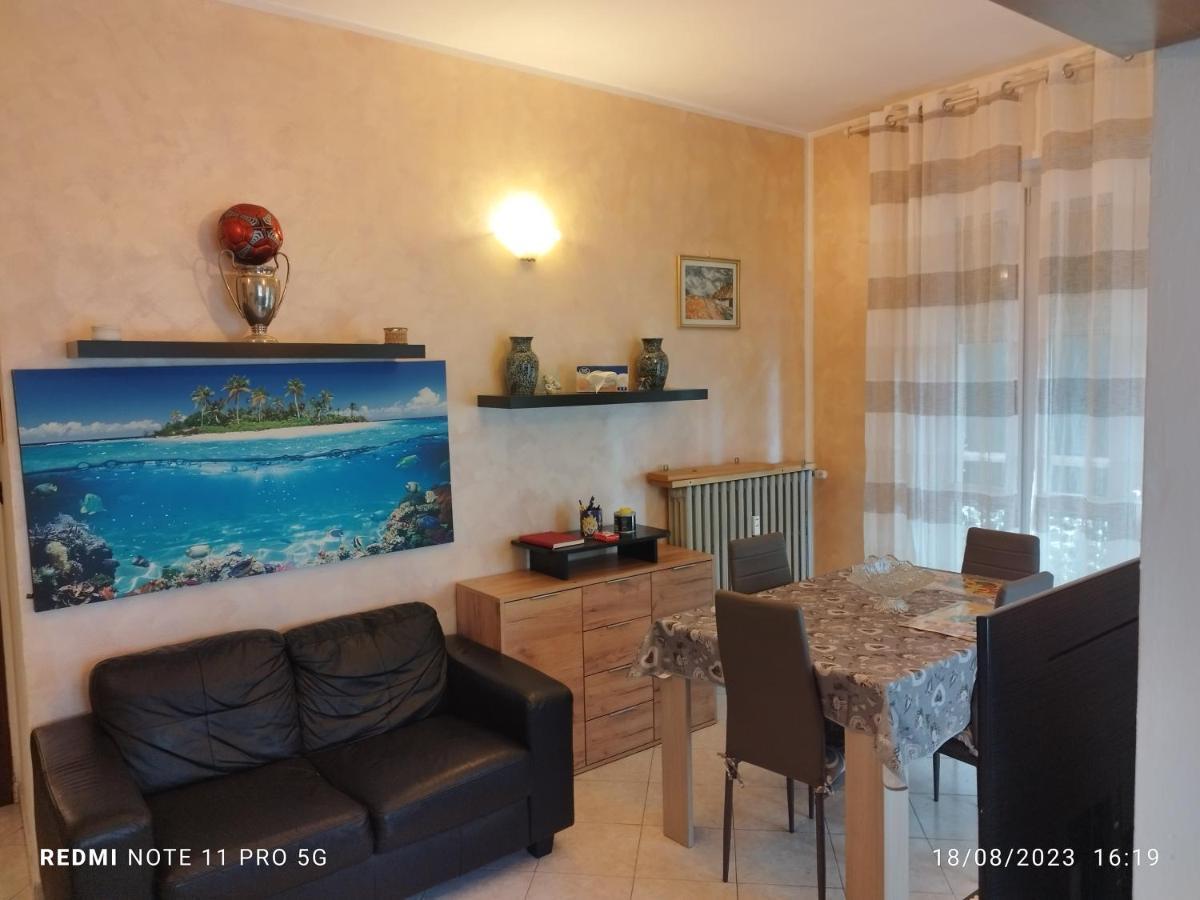 Vercelli Holiday House Torino Esterno foto